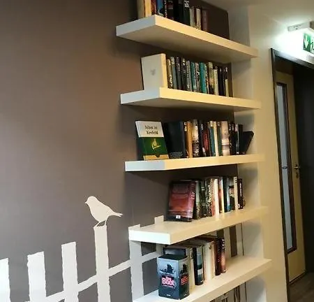 Bayrischer Hof מלון 3*