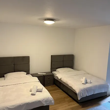 Hotell Bayrischer Hof 3*