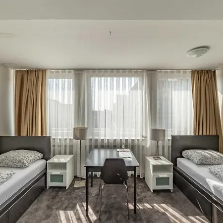 Hotell Bayrischer Hof 3*