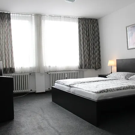Bayrischer Hof Hotel 3*