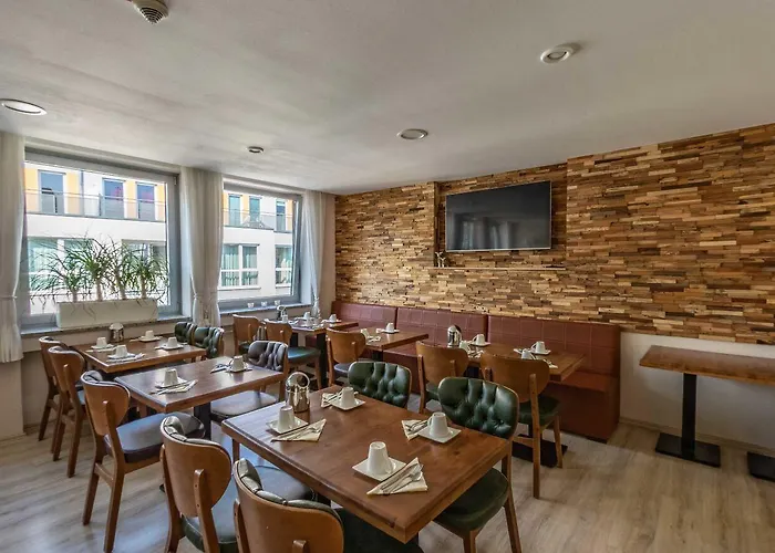 Bayrischer Hof 호텔