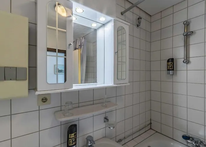 Bayrischer Hof Hotel 3*